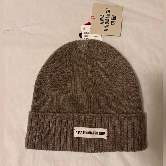NWT Uniqlo 100% cashmere beanie - Picture 5 of 5